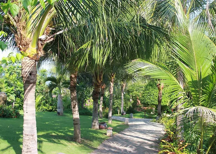 Khu nghỉ mát Takalau &